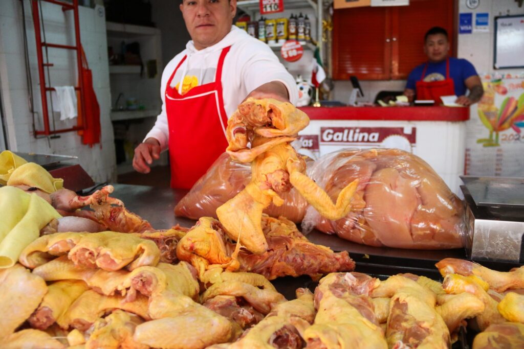 ¿Lavar el pollo o no? Esto dicen los expertos