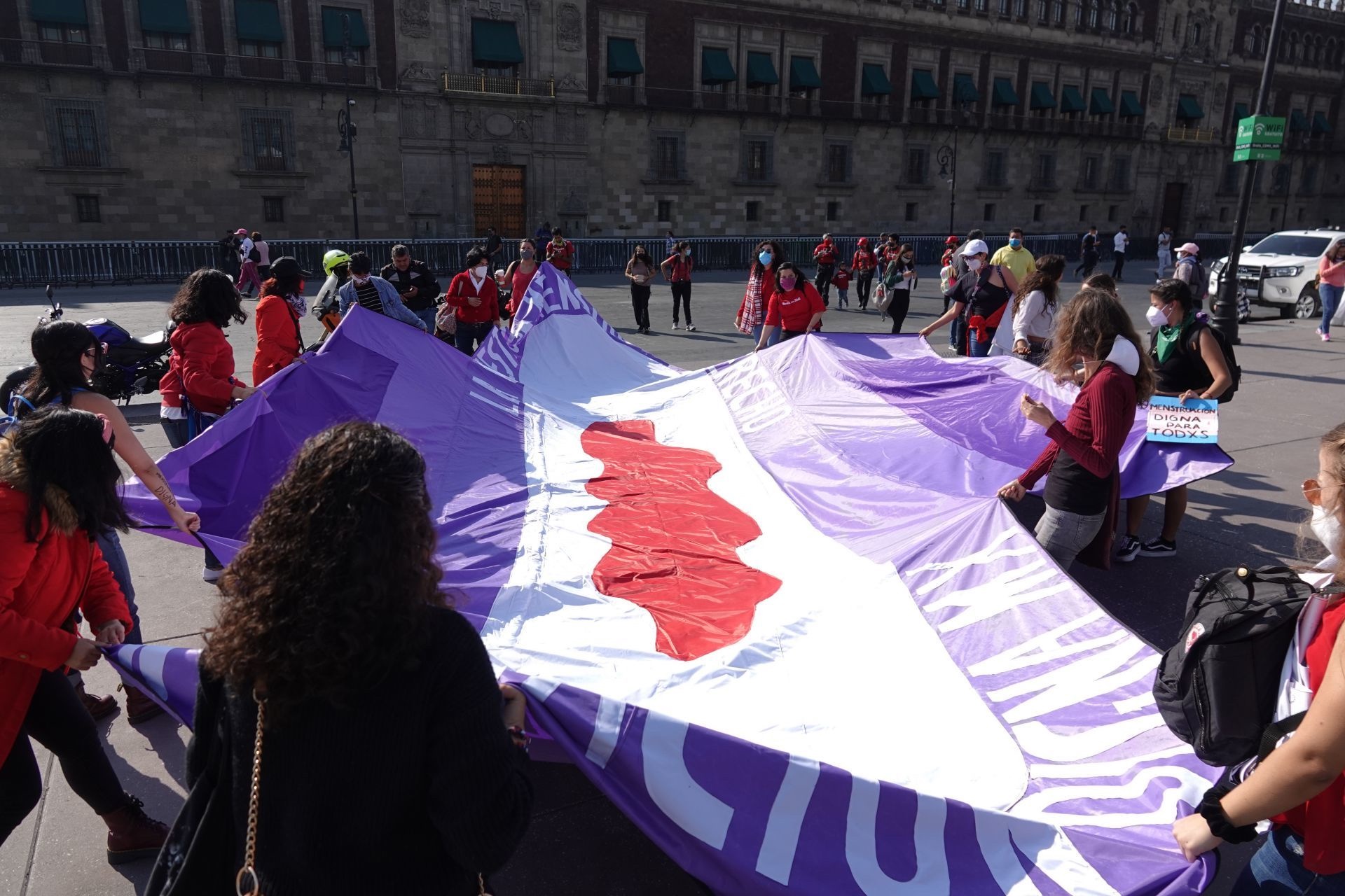 Menstruación Digna avanza en CDMX: avalan reformas en favor de las personas menstruantes 