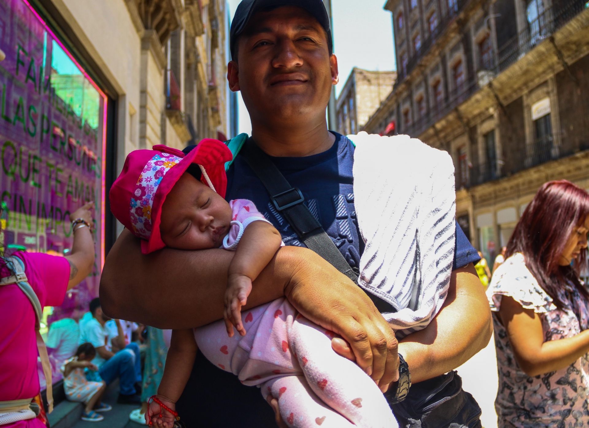 El permiso de paternidad de 20 días avanza en el camino para ser ley en México