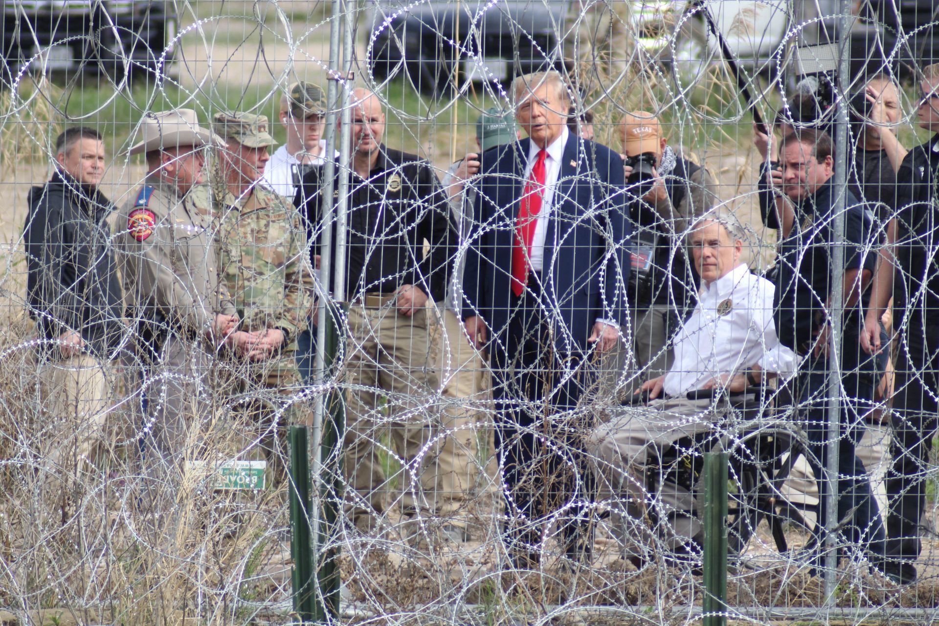 Trump: habrá un ‘baño de sangre’ si no gano, los migrantes ‘no son personas’ 