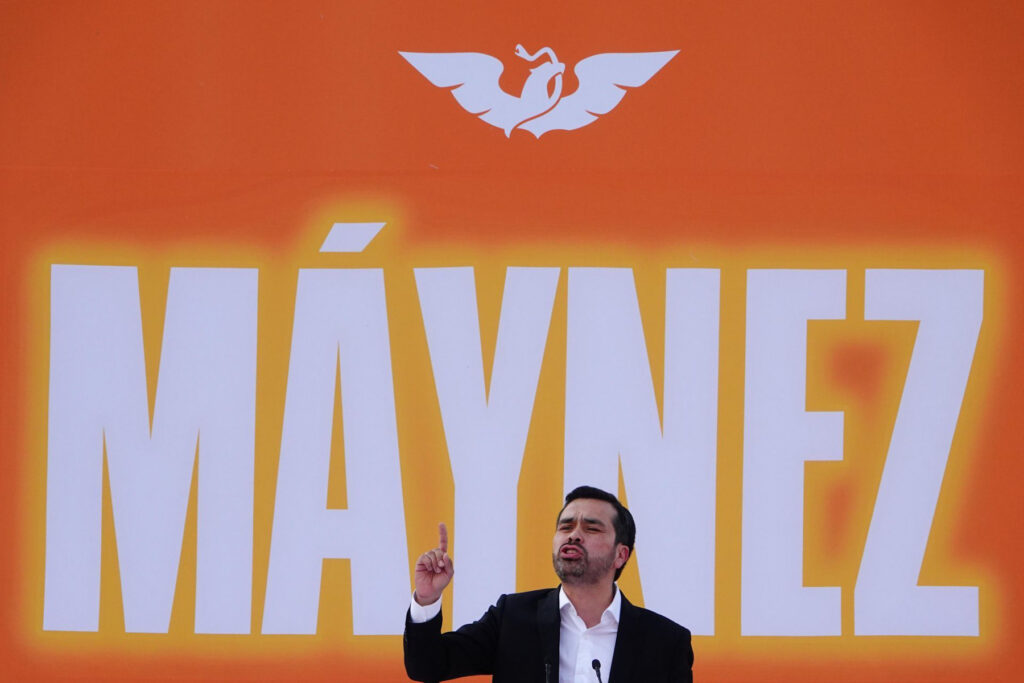 Máynez: La maquinaria detrás del fenómeno