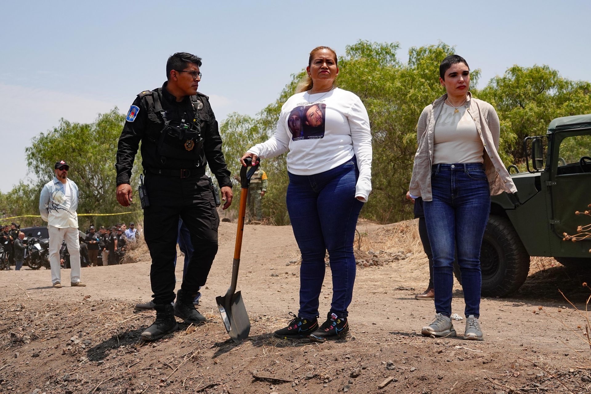 Ceci Flores pide a CIDH analizar restos que halló; AMLO y Batres acusan campaña política