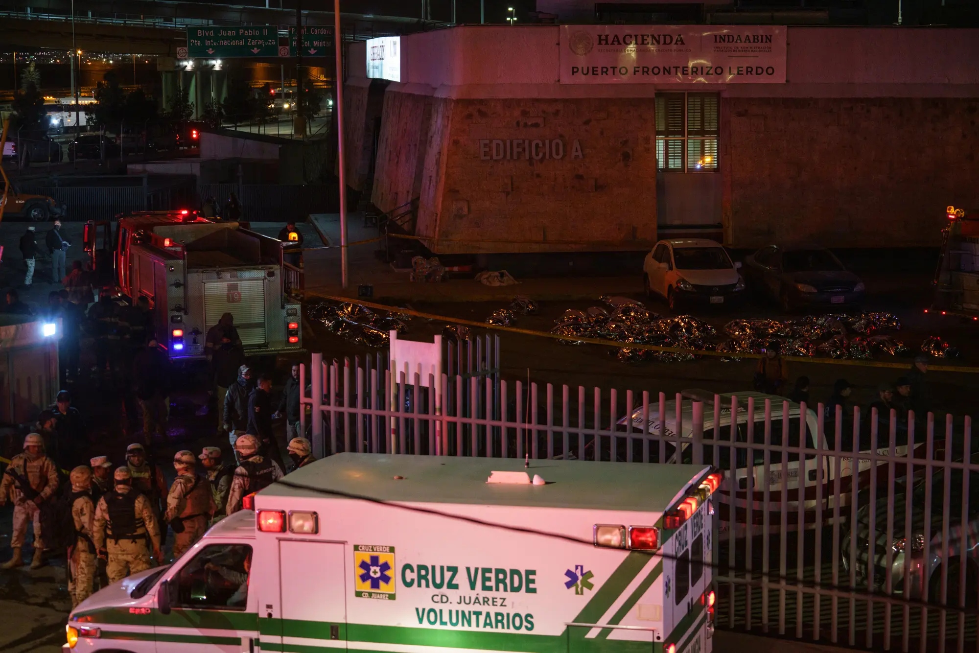 Lo que un incendio en un centro de detención en México revela sobre la política de inmigración de EU