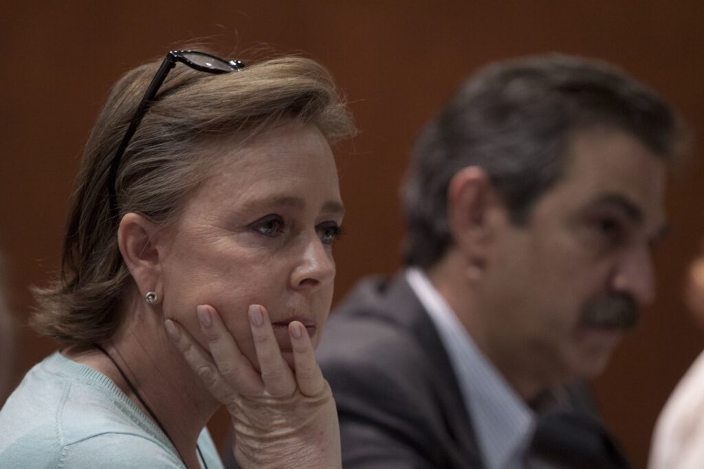 Caso María Amparo Casar: el Inai abre investigación y firman desplegado en su apoyo 