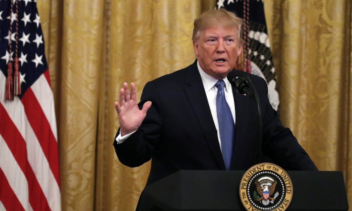 Donald Trump sigue amenazando con imponer aranceles
