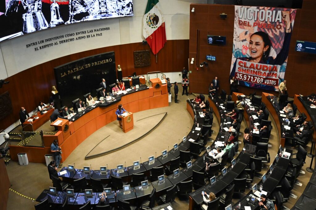 Morena también consigue el control de 27  congresos locales