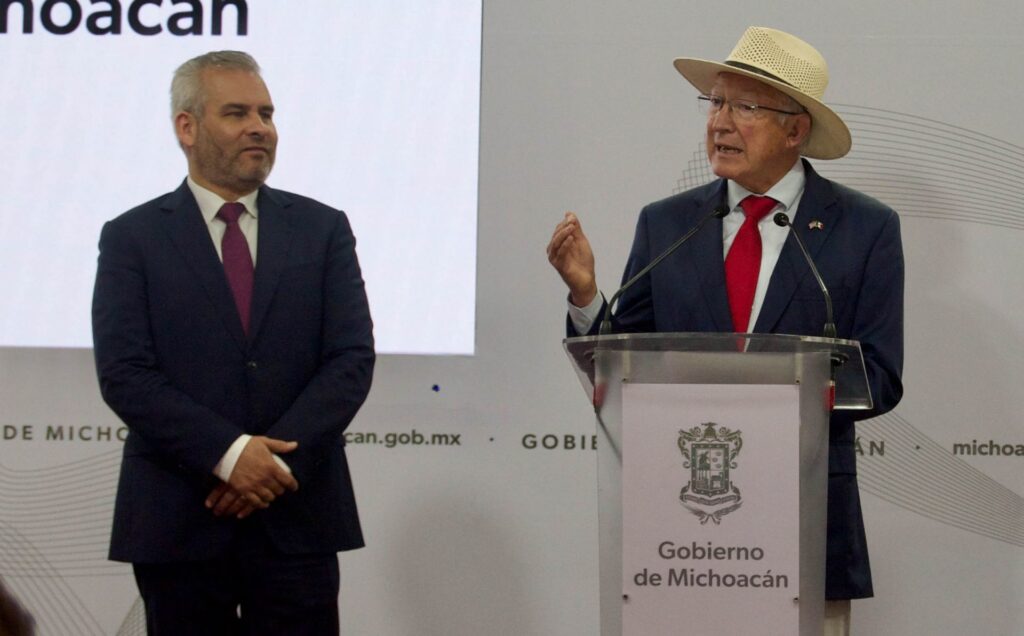 México y EU acuerdan plan de seguridad para reactivar exportaciones de aguacate y mango