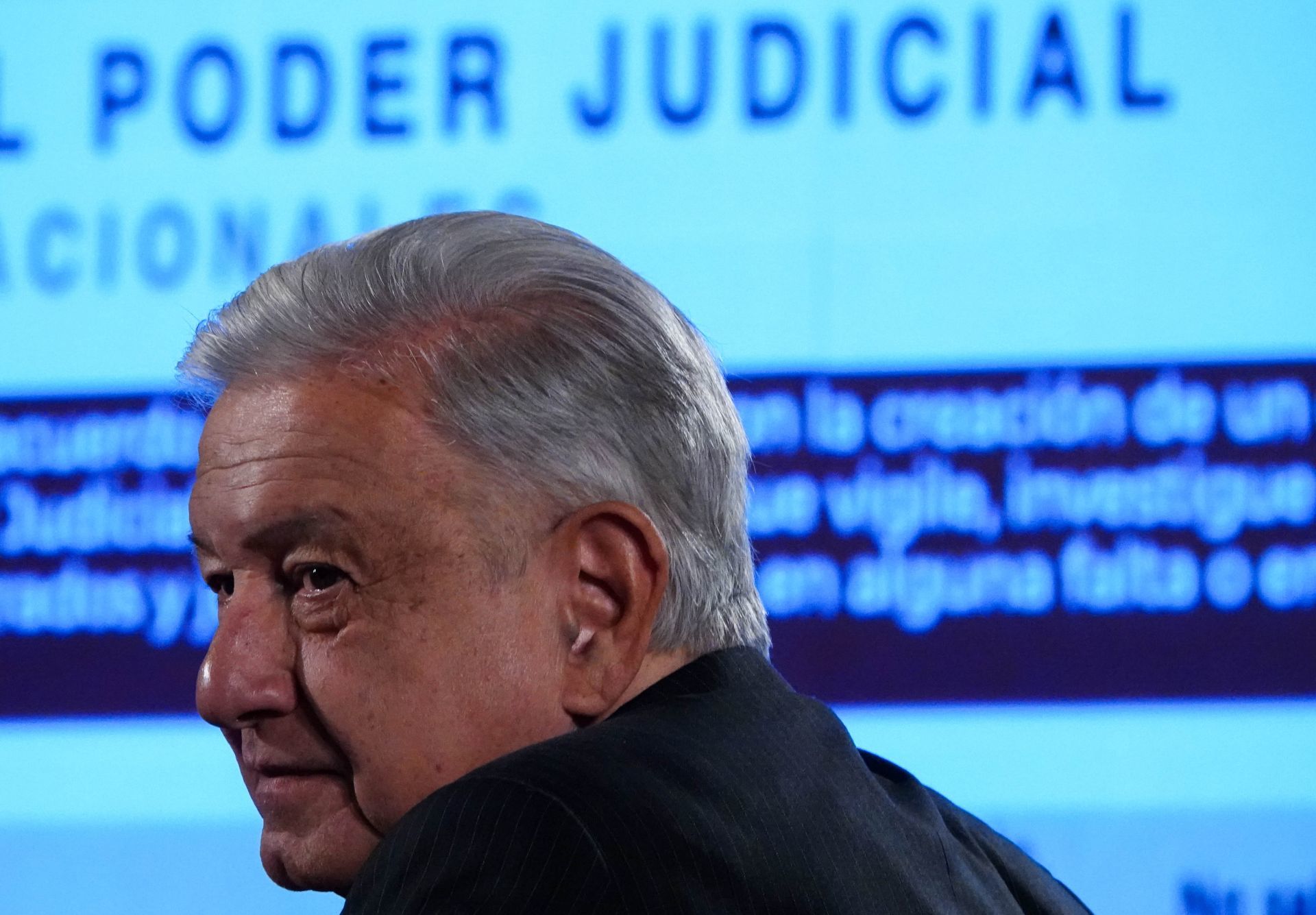 La UNAM toma distancia del análisis sobre el plan C tras reclamo de AMLO La UNAM toma distancia del análisis sobre el plan C tras reclamo de AMLO