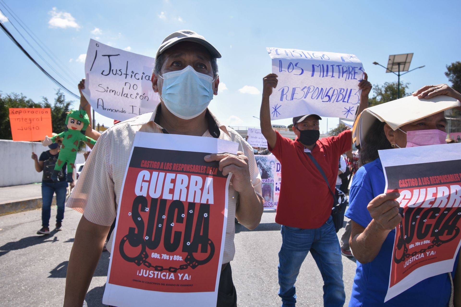 La SCJN ordena a la FGR investigar delitos cometidos en la Guerra Sucia