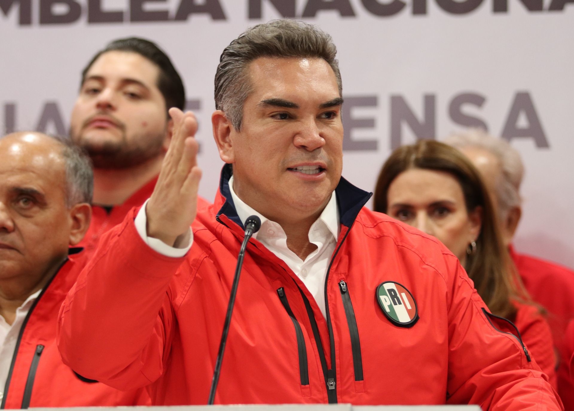 ‘Alito’ Moreno amenaza con expulsar del PRI a Sauri, Beltrones, Labastida y más
