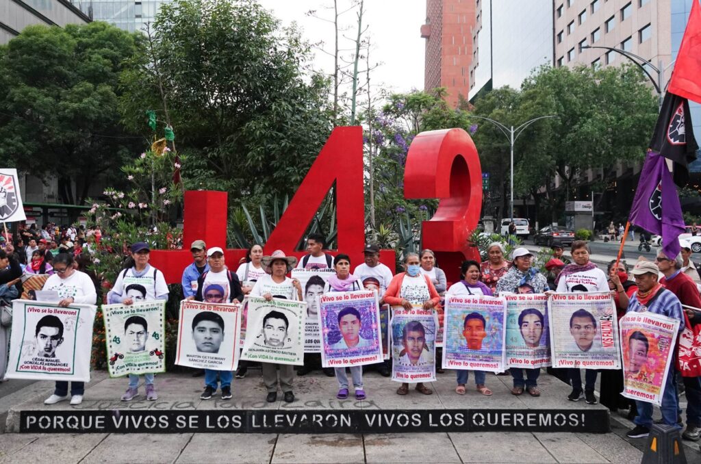 El general José Rodríguez Pérez, vinculado al caso Ayotzinapa, consigue libertad condicional