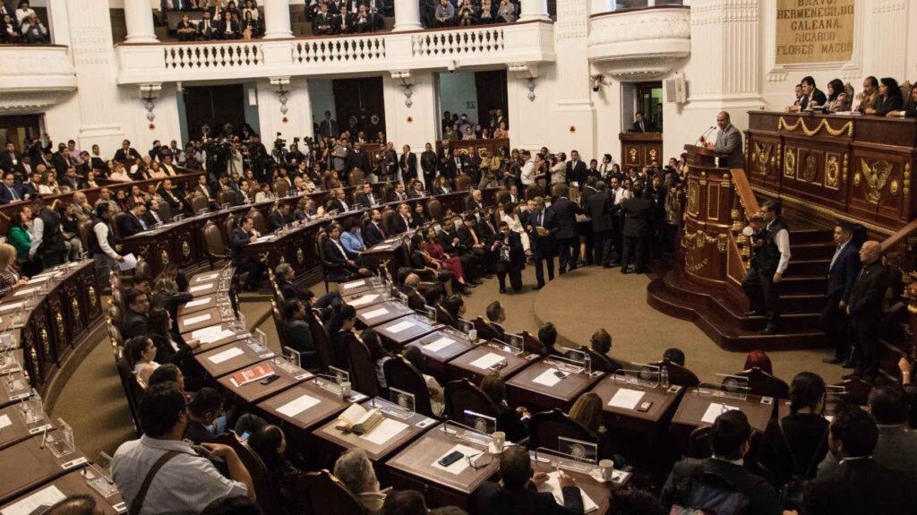 Cada diputado del Congreso de la CDMX se llevará un “bono de marcha” de $2.5 millones