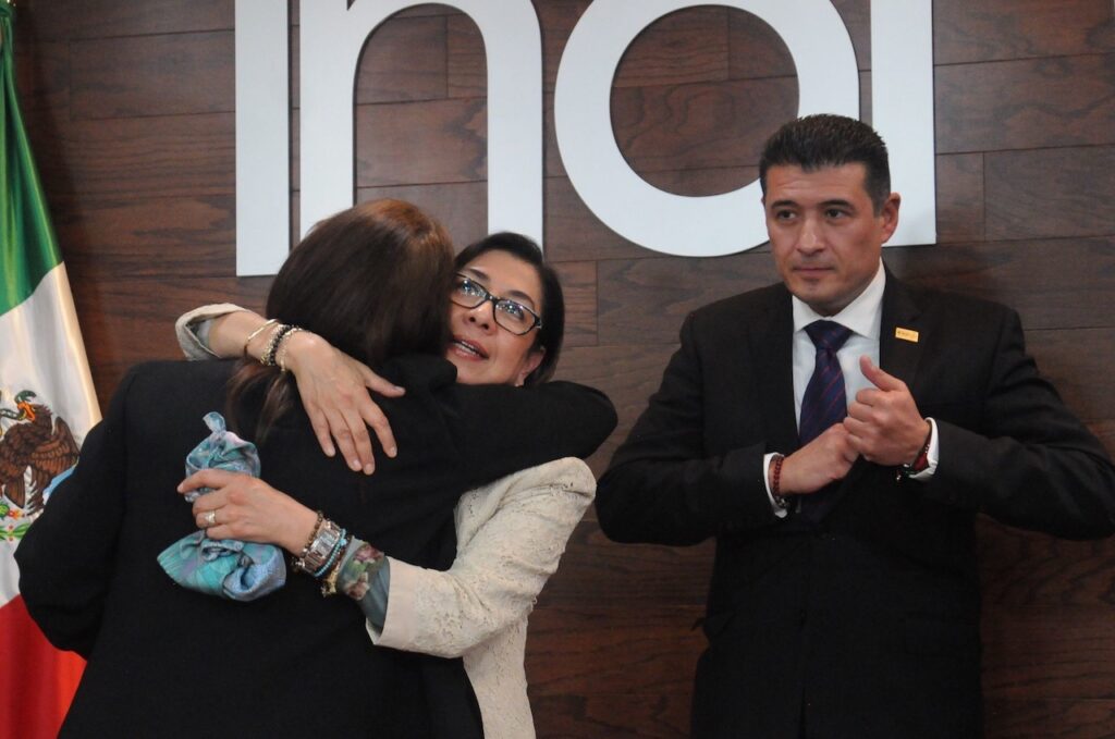 Morena se alista a desaparecer los órganos autónomos y reguladores