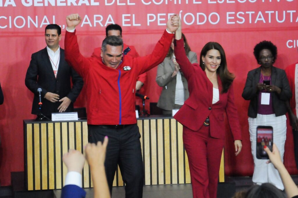 Alito Moreno se reelige en la Presidencia del PRI; se quedará al menos hasta 2028