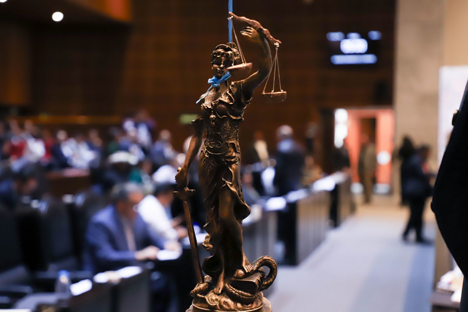 Reforma judicial: Incluyen figura de “jueces sin rostro” 