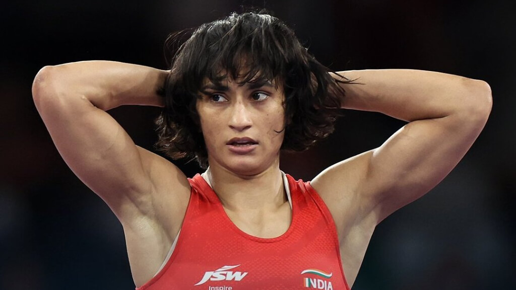 Vinesh Phogat: luchadora y símbolo feminista en India, descalificada a un paso de la final