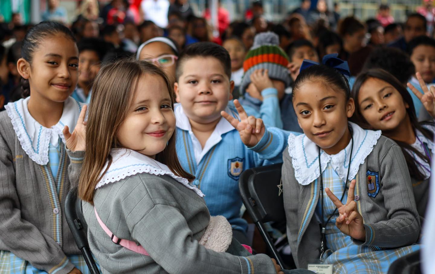 Mi beca para empezar: ¿cuándo cae el apoyo para  útiles escolares y uniformes?