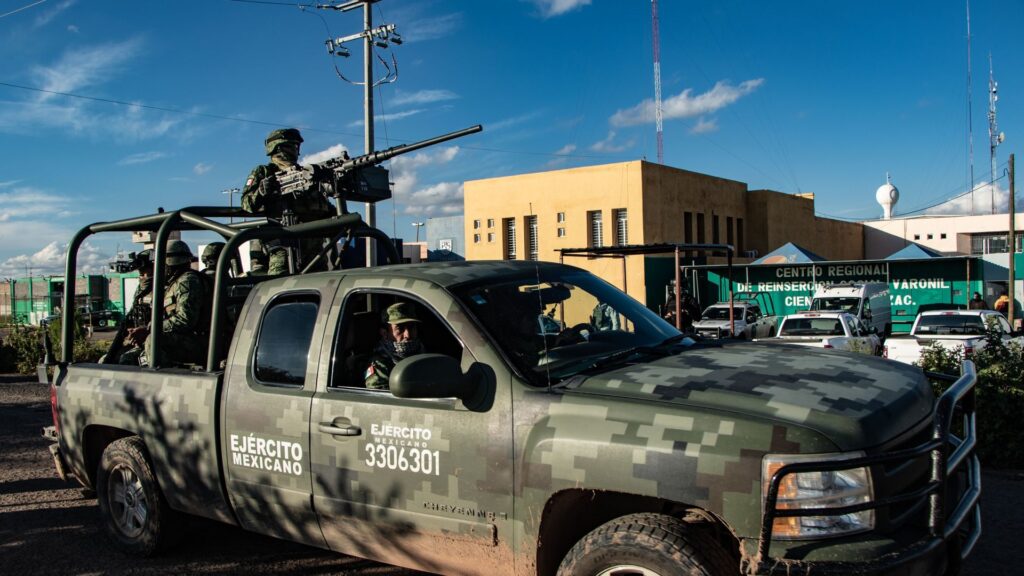 Adquiere Sedena mil 750 camionetas de lujo por 2 mil 515 millones de pesos