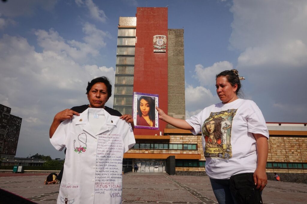 Exigen a la UNAM que entregue título post mortem a estudiante  víctima de feminicidio