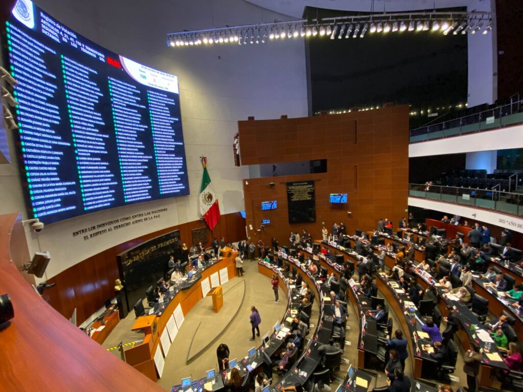 En el Senado aprueban la reforma de supremacía constitucional