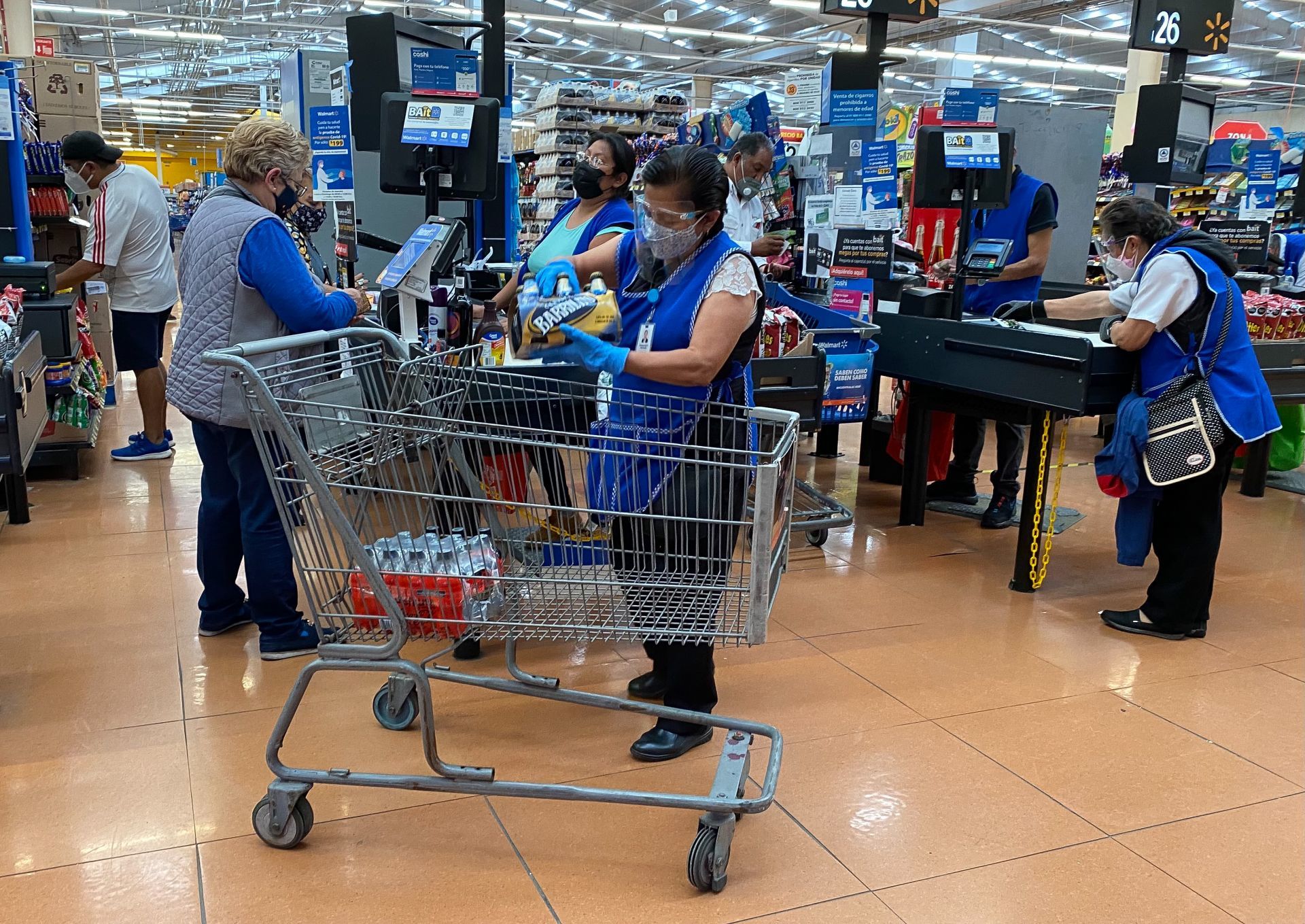 Por el derecho a sentarse: diputados avalan Ley Silla
