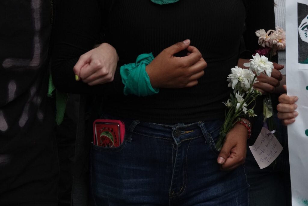 Esmeralda tuvo un aborto espontáneo a los 14 años, la Fiscalía de Querétaro la acusó de homicidio