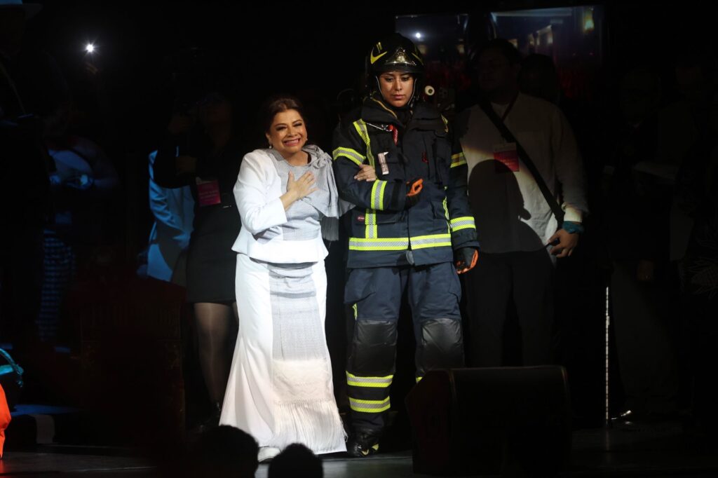 Anuncia Clara Brugada la creación de la Universidad de las Artes en CDMX