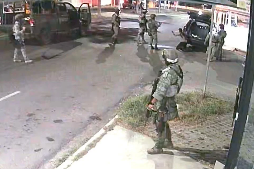 “¡Mátalo!”, graban a elementos de la Guardia Nacional a punto de asesinar a un hombre en Culiacán