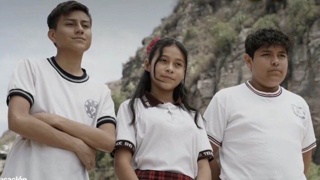 Beca universal para secundaria Rita Cetina Gutiérrez: registro, fechas y monto 