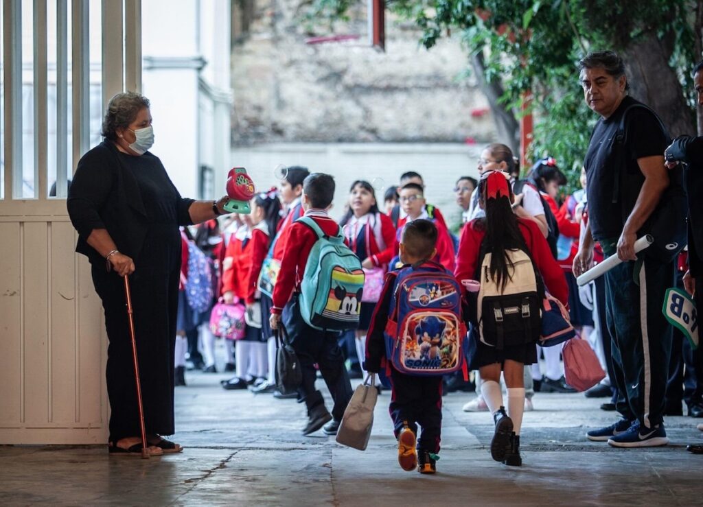 Vacaciones diciembre 2024: cuándo inician y regreso a clases 2025