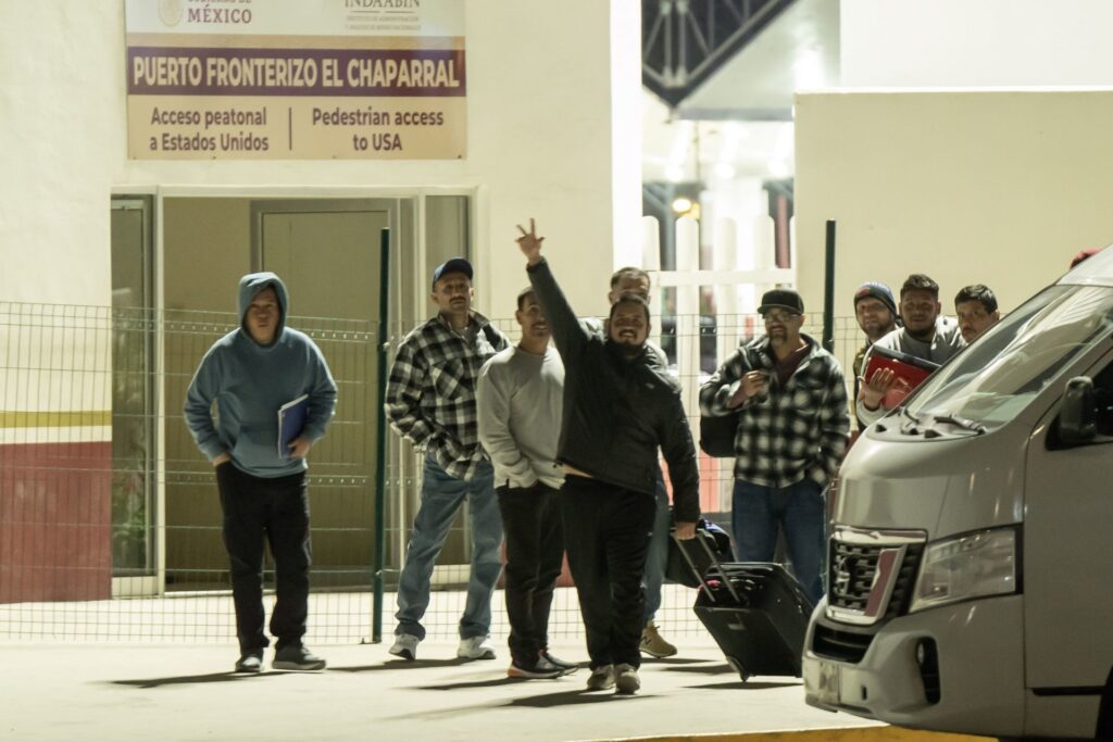 Comienzan las primeras redadas y deportaciones de Donald Trump