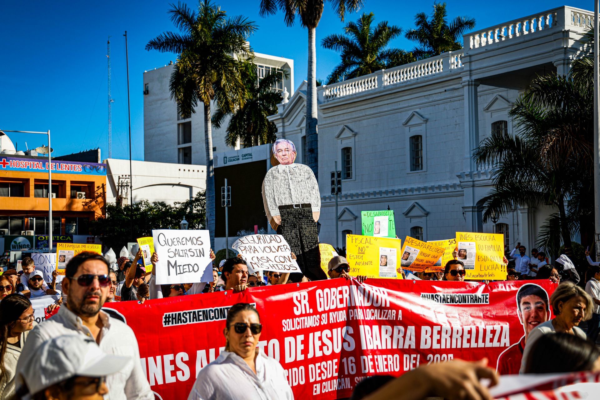 Rocha Moya tras protestas: “El pueblo pone, el pueblo quita. No alguien que grita”