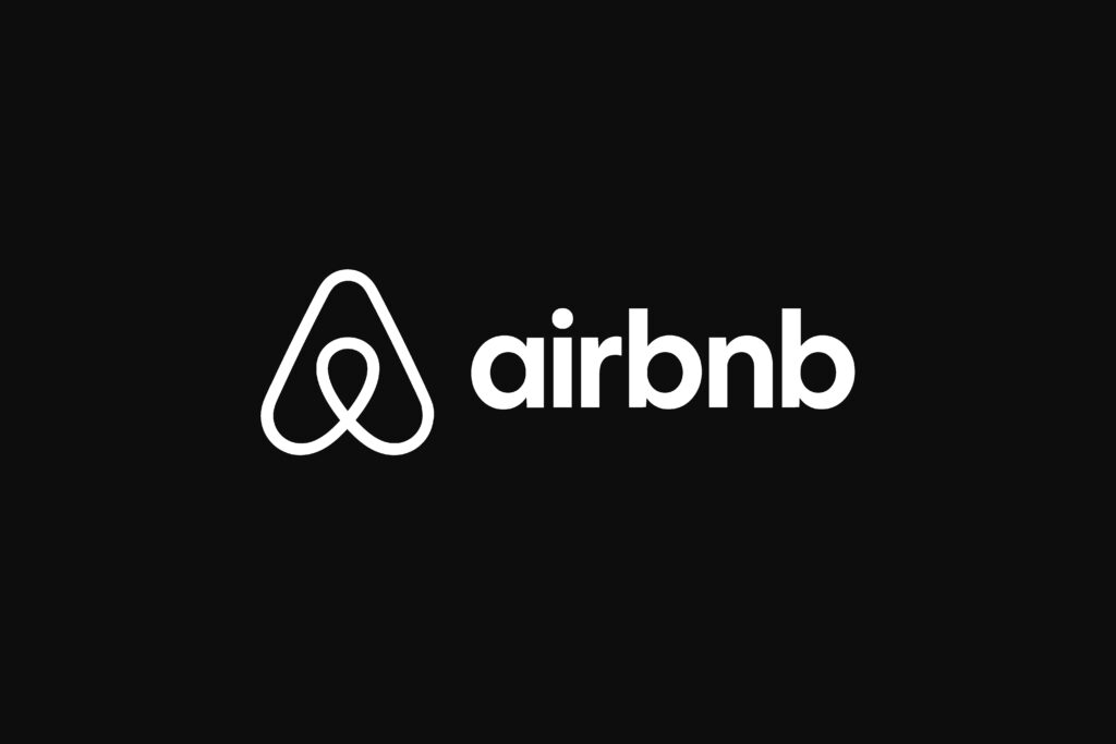 Airbnb arrecia su ofensiva y presenta amparo contra ley que regula estancias