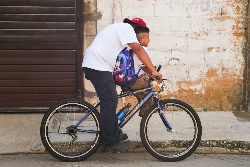 SEP regreso a clases 2025: cuándo entran y estados que aplazan