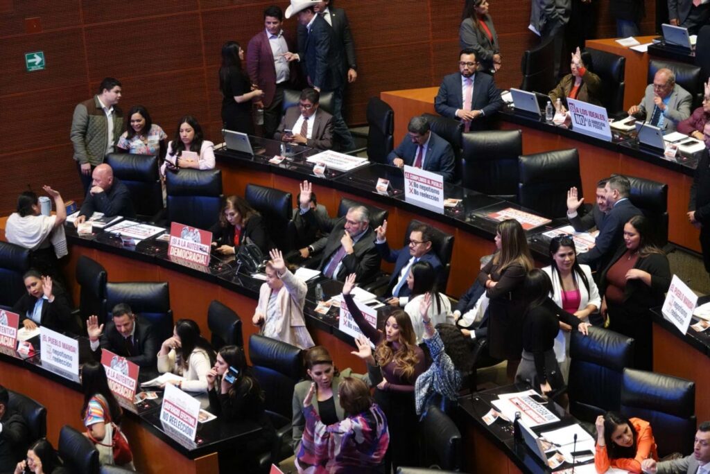 Aprueban la reforma contra el nepotismo, pero Morena y aliados la aplazan hasta 2030