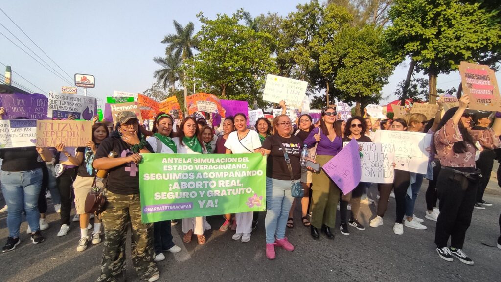 Veracruz: aunque es legal, brechas impiden el acceso al aborto 