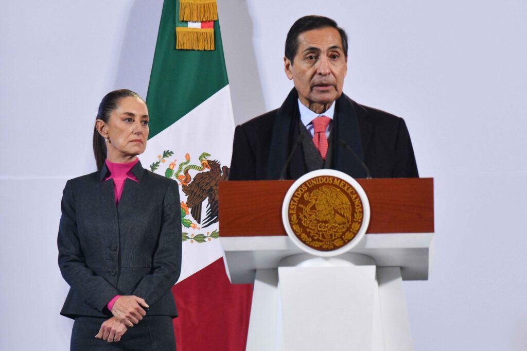 Rogelio Ramírez de la O deja Hacienda; acepta cargo como asesor internacional de Sheinbaum