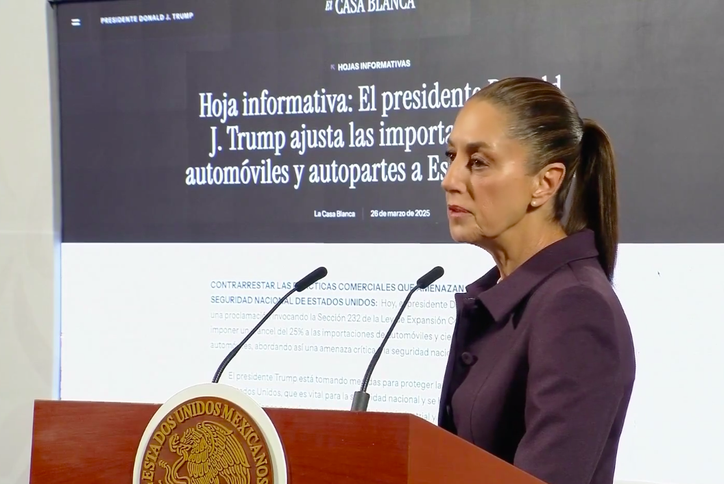Trump anuncia aranceles a los autos no fabricados en EU; Sheinbaum responde