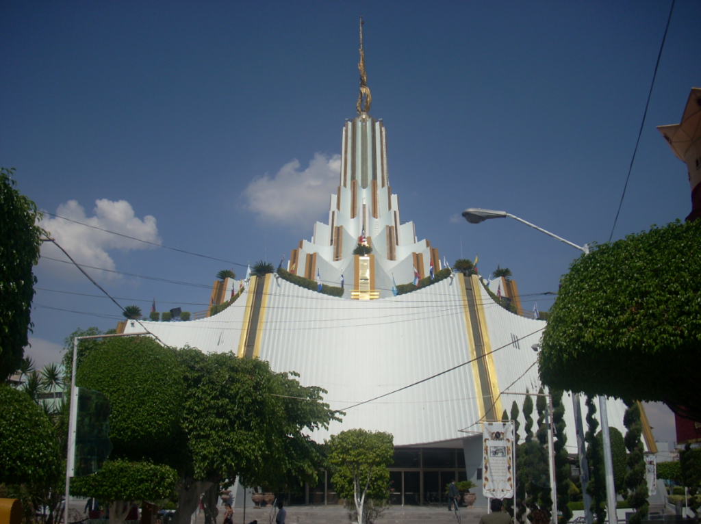 La Luz del Mundo ya tiene senadores y diputados