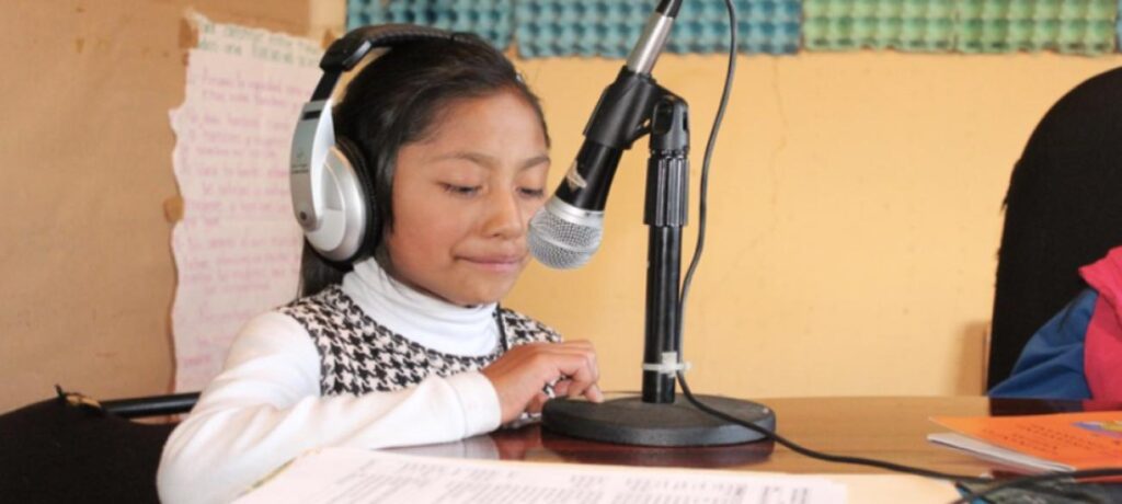 Radios indígenas y comunitarias exigen participar en foros de Ley Telecom