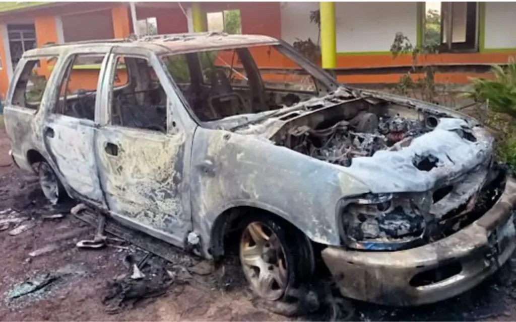 Veracruz: incendian camioneta de candidato a alcalde en Jilotepec