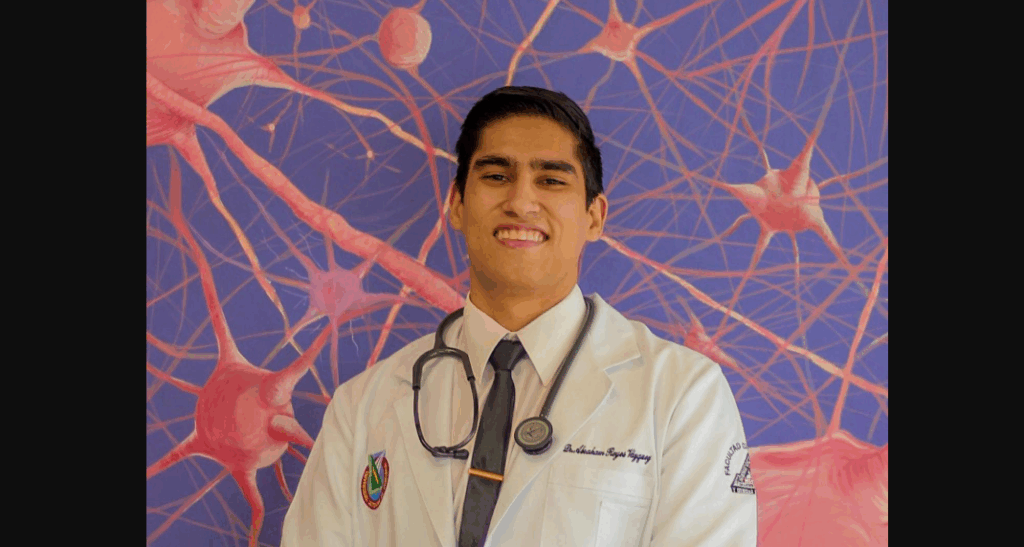 Investigan el suicidio de Abraham Reyes, médico residente que sufría acoso laboral