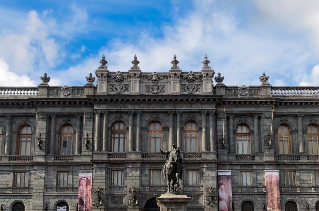 Otra vez, denuncian trato discriminatorio en el Museo Nacional de Arte