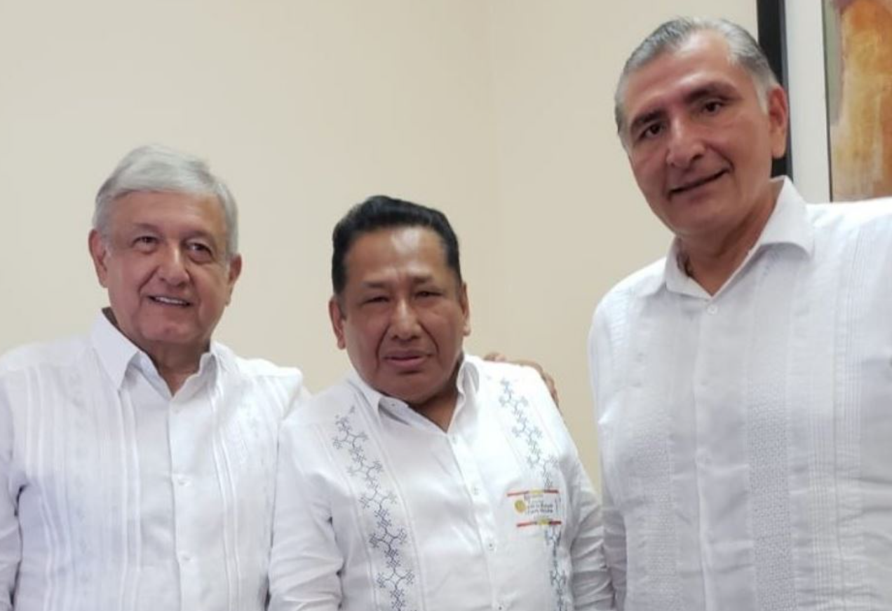 El fiscal Rosendo Gómez Piedra deja la investigación del caso Ayotzinapa