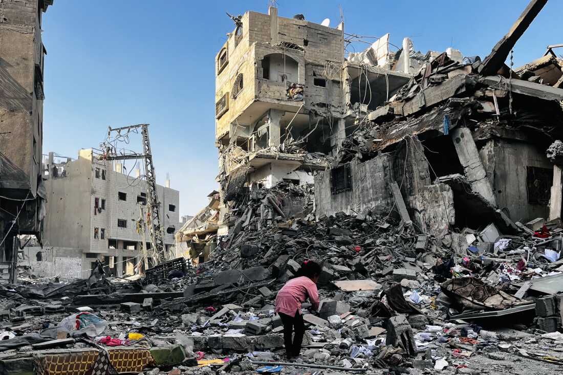 Colaboradores de Nexos rechazan artículo de Ezra Shabot que niega el genocidio en Gaza Colaboradores de Nexos rechazan artículo de Ezra Shabot que niega el genocidio en Gaza