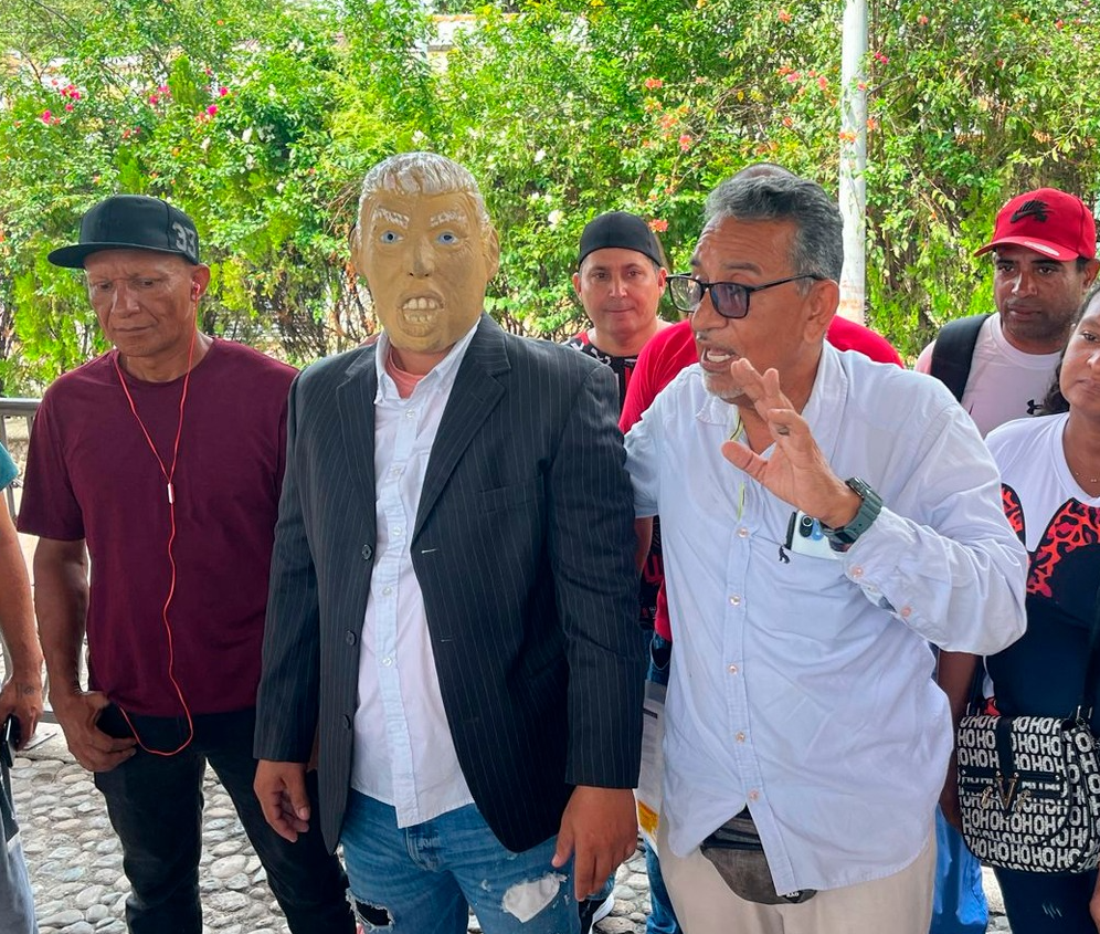 Avanza la caravana migrante, tras detención de su líder en México