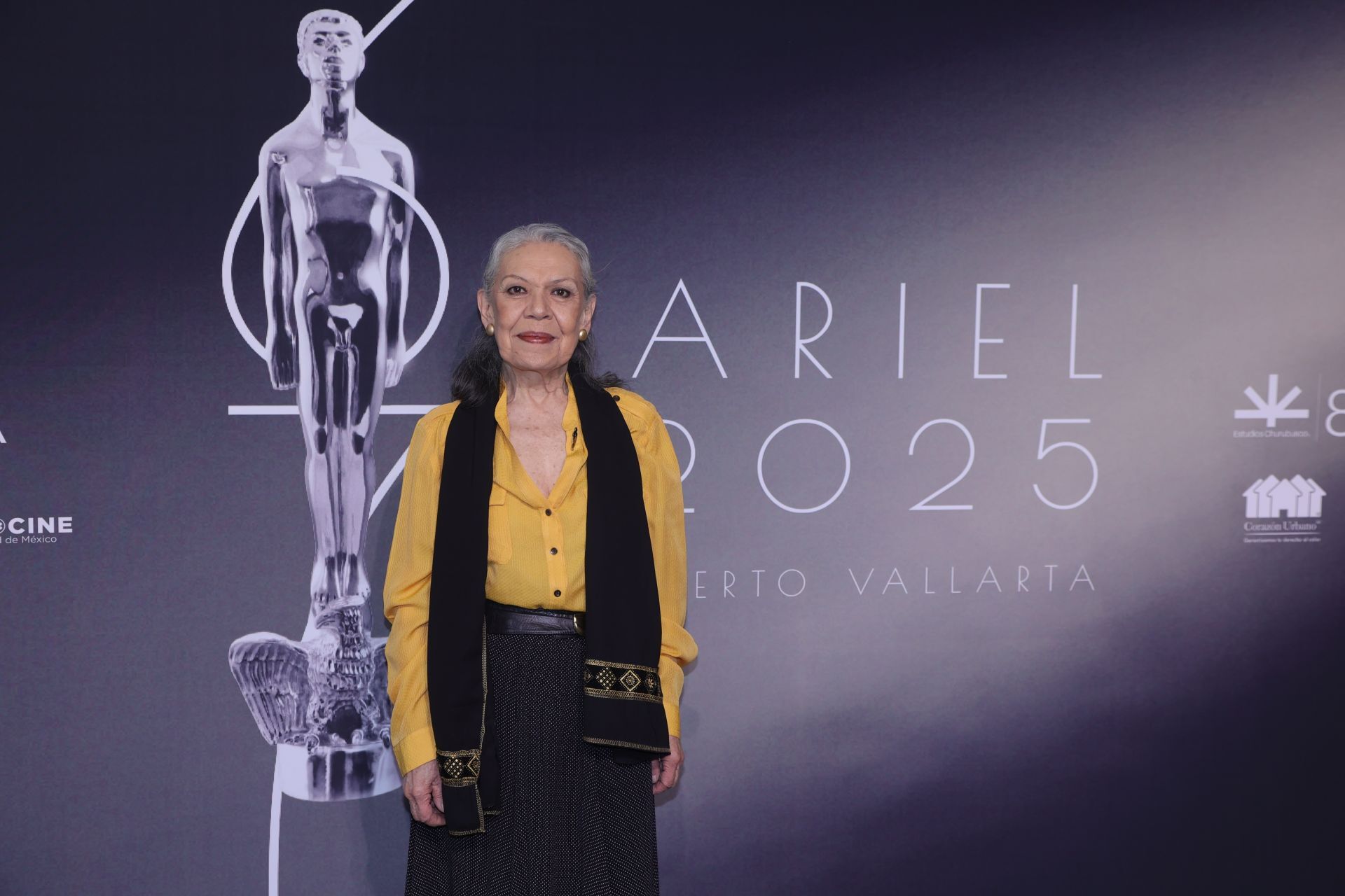 Luisa Huertas dedica su premio Ariel a las personas desaparecidas y madres buscadoras