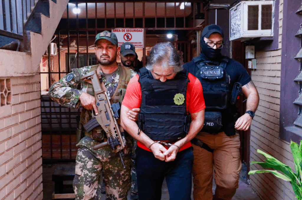 Paraguay expulsa a Hernán Bermúdez Requena