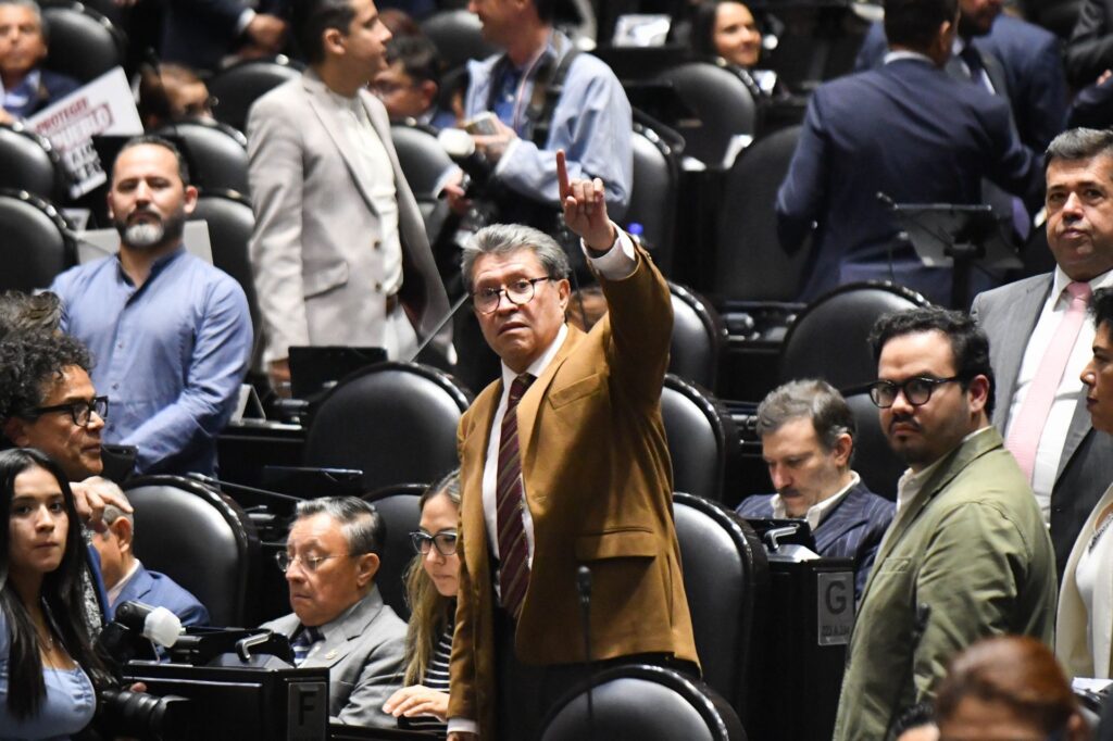 Reforma electoral sin mayoría, PT y PVEM la rechazan