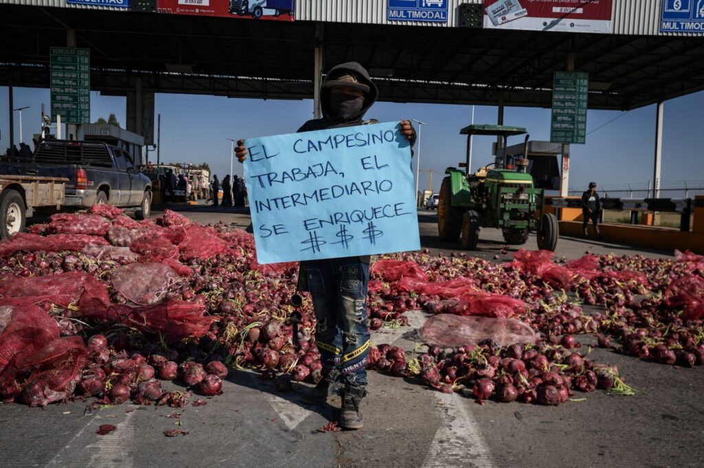 Paro nacional: campesinos hacen bloqueos en 20 estados del país